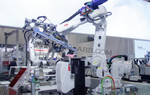 ABB���I�C�����ڟ��_�����\ϵ�y�е����̺���