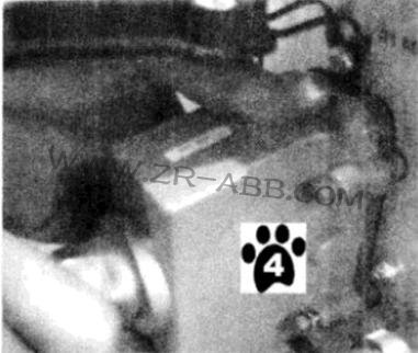 ABB機器IRB6640本體與控制柜連接的操作