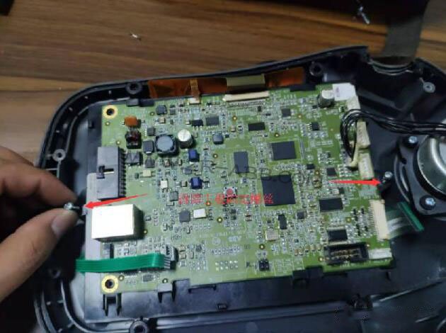 ABB機器人示教盒維修拆解過程及更換步驟