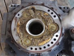 FANUC發(fā)那科機器人減速機輸出漏油維修