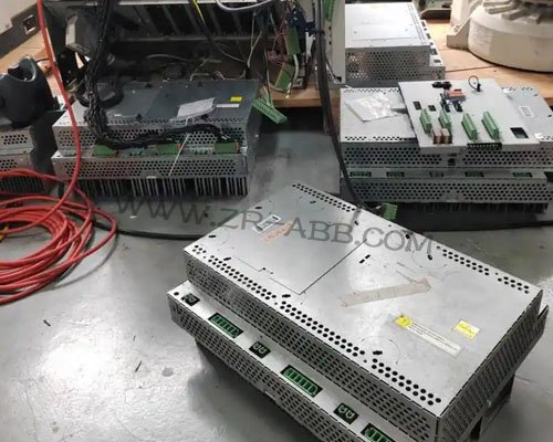 ABB�C��������ը�C�S��